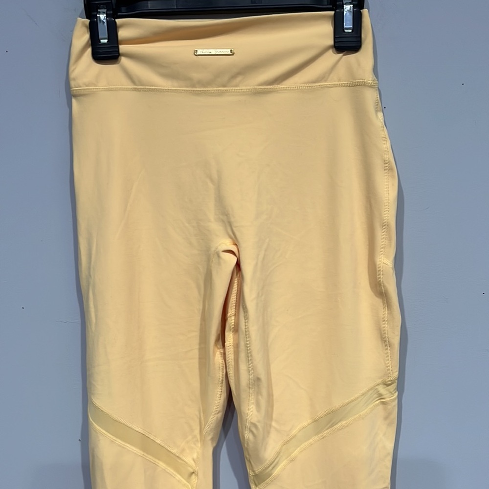GYMSHARK NEW SOLD OUT WHITNEY SIMMONS MESH LEGGING - Picture 8 of 9